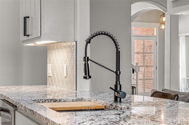 4808 E 142nd Place, Bixby, OK 74008