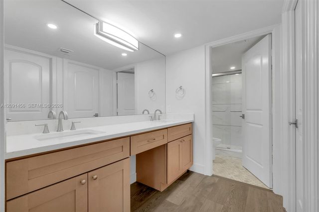 3200 Port Royale Drive N 205, Fort Lauderdale, FL 33308