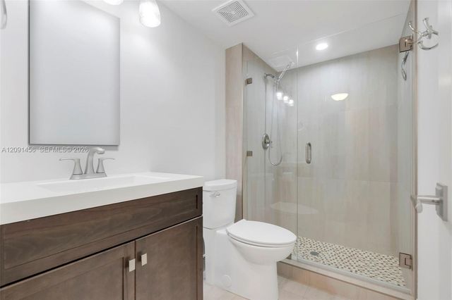 3200 Port Royale Drive N 205, Fort Lauderdale, FL 33308