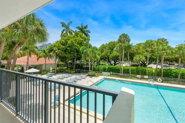 3200 Port Royale Drive N 205, Fort Lauderdale, FL 33308