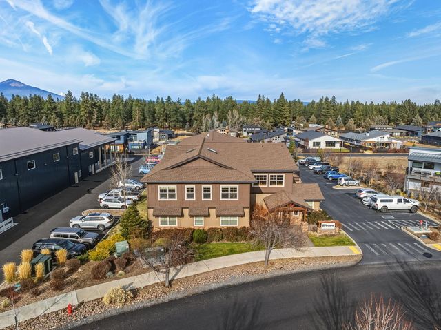 270 E Sun Ranch Drive, Sisters, OR 97759