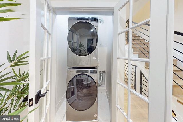 2806 FRANKLIN ST NE, Washington, DC 20018