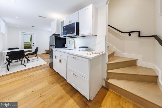 2806 FRANKLIN ST NE, Washington, DC 20018