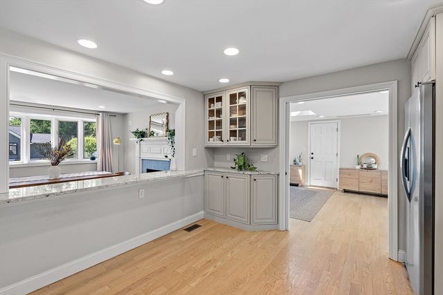 3 Barbara Ave, Wilmington, MA 01887