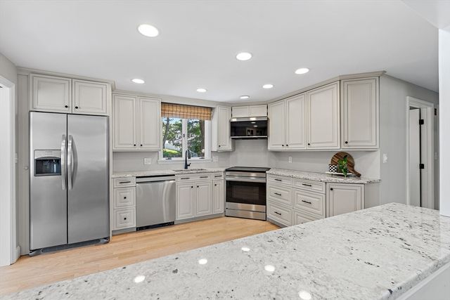 3 Barbara Ave, Wilmington, MA 01887