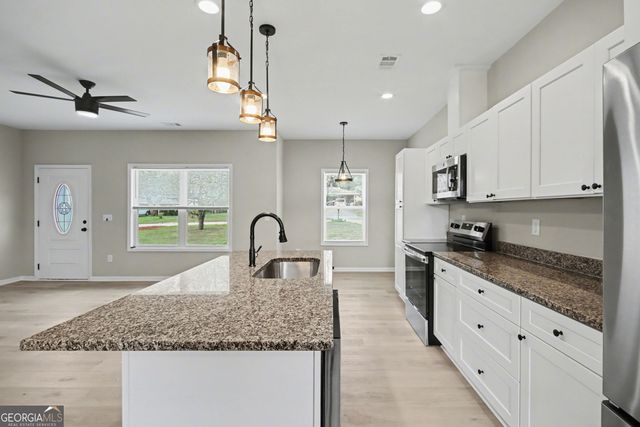 3907 Lauada Drive, Douglasville, GA 30135