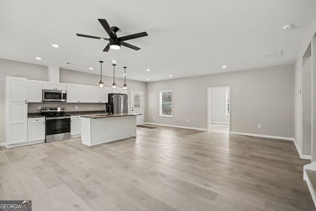 3907 Lauada Drive, Douglasville, GA 30135