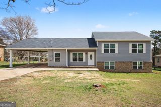 3907 Lauada Drive, Douglasville, GA 30135