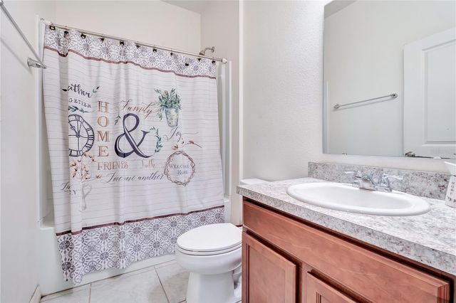 2512 BEGONIA STREET, Mascotte, FL 34753
