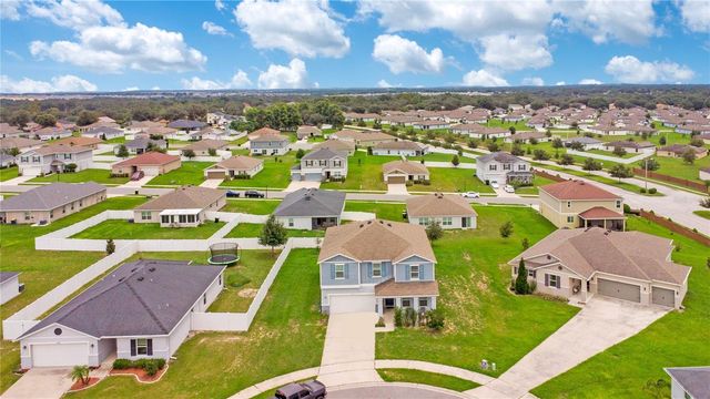 2512 BEGONIA STREET, Mascotte, FL 34753