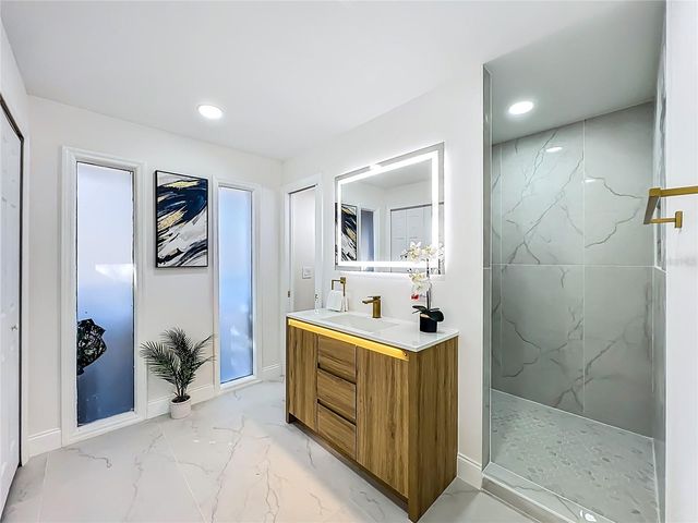 211 DOVERWOOD ROAD, Casselberry, FL 32730