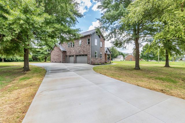 105 Arkow Ln, Murfreesboro, TN 37128