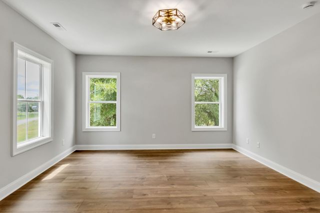 105 Arkow Ln, Murfreesboro, TN 37128