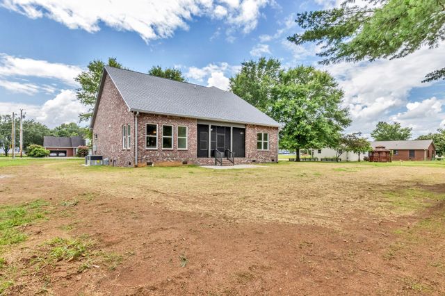 105 Arkow Ln, Murfreesboro, TN 37128