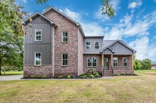 105 Arkow Ln, Murfreesboro, TN 37128
