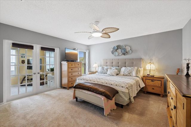 8073 BRENTWOOD ROAD, Seminole, FL 33777
