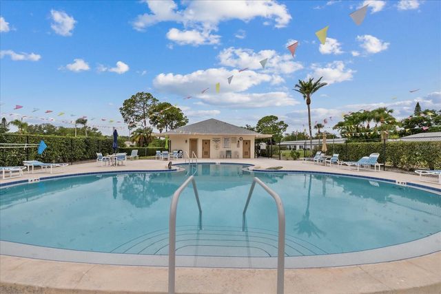 8073 BRENTWOOD ROAD, Seminole, FL 33777