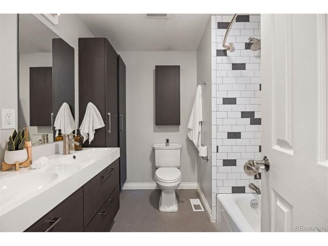 1822 S Olive St, Denver, CO 80224