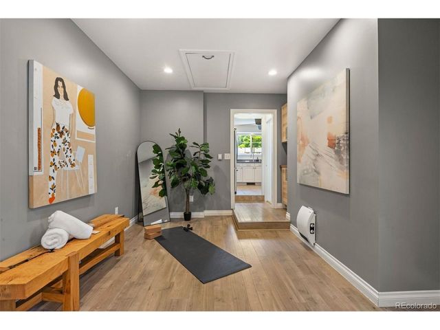 1822 S Olive St, Denver, CO 80224