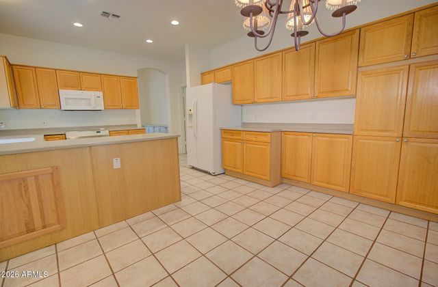 2089 E HURON Court, Gilbert, AZ 85234