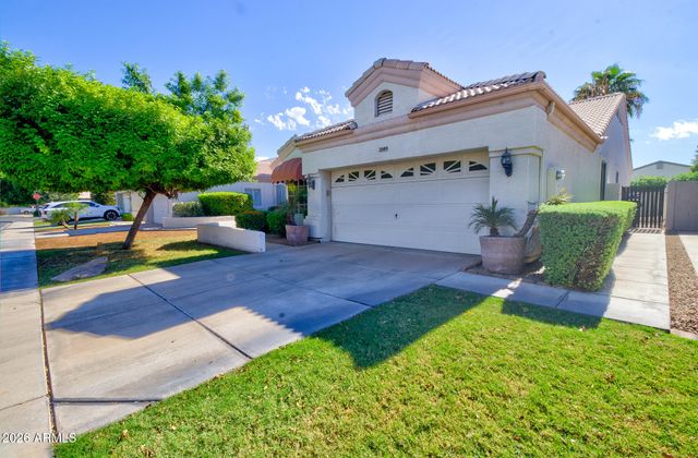 2089 E HURON Court, Gilbert, AZ 85234