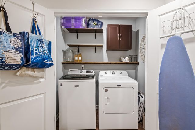 213 Winding River Drive, Johns Island, SC 29455