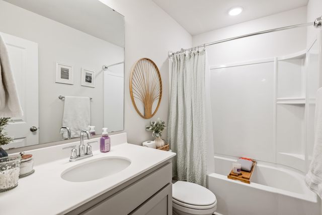 213 Winding River Drive, Johns Island, SC 29455