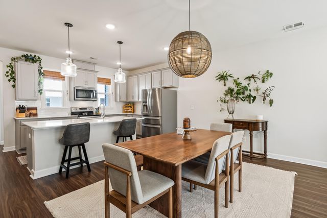 213 Winding River Drive, Johns Island, SC 29455