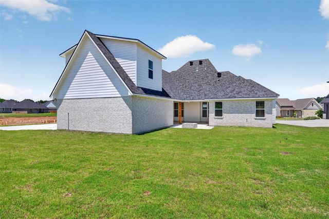 166 Laurel Valley Lane, Stonewall, LA 71078