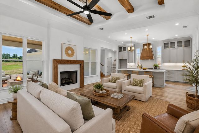 166 Laurel Valley Lane, Stonewall, LA 71078