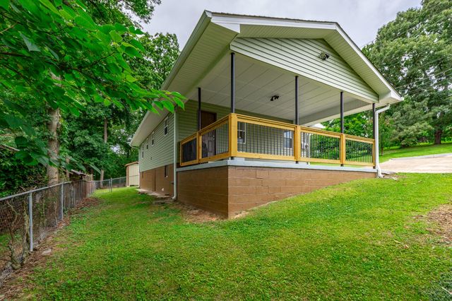 275 Lawrence Drive, Rossville, GA 30741