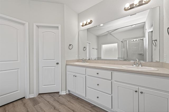 15059 Meadow Glen N, Conroe, TX 77306