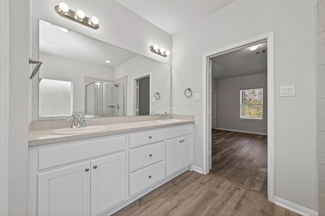 15059 Meadow Glen N, Conroe, TX 77306