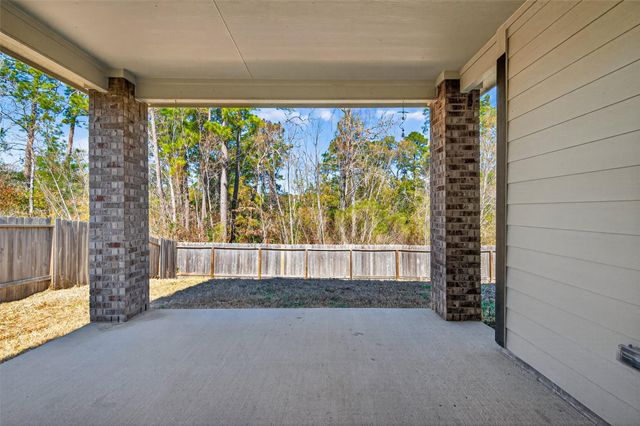 15059 Meadow Glen N, Conroe, TX 77306