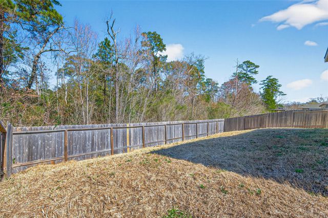 15059 Meadow Glen N, Conroe, TX 77306