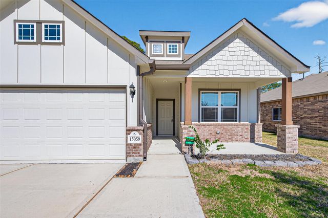 15059 Meadow Glen N, Conroe, TX 77306