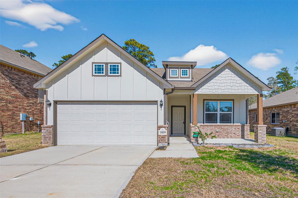 15059 Meadow Glen N, Conroe, TX 77306