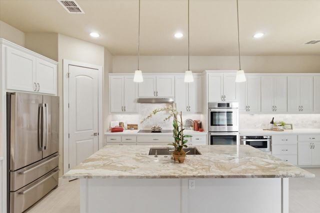 438 Stagecoach TRL, San Marcos, TX 78666