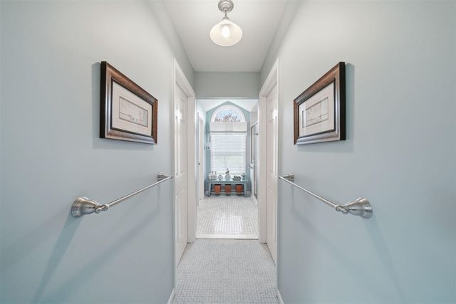 5040 Grande View Lane, Jackson, MI 49201