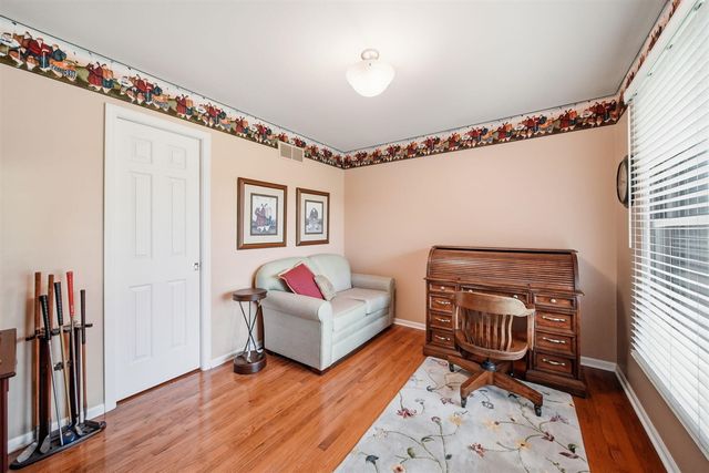 5040 Grande View Lane, Jackson, MI 49201