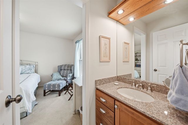 5040 Grande View Lane, Jackson, MI 49201
