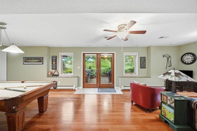5040 Grande View Lane, Jackson, MI 49201