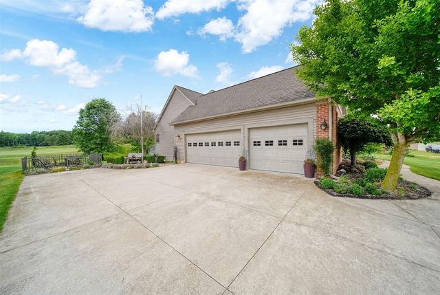 5040 Grande View Lane, Jackson, MI 49201