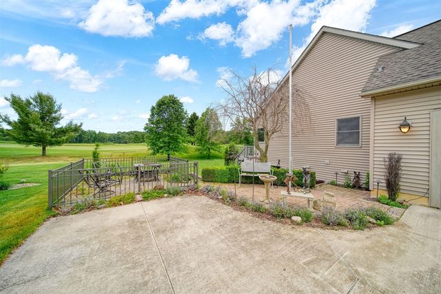 5040 Grande View Lane, Jackson, MI 49201