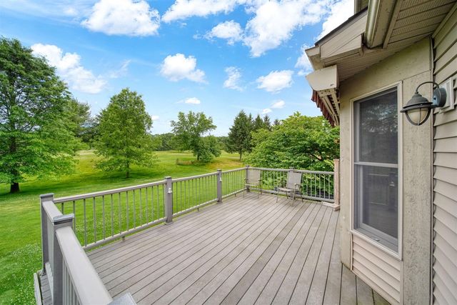 5040 Grande View Lane, Jackson, MI 49201