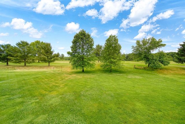 5040 Grande View Lane, Jackson, MI 49201