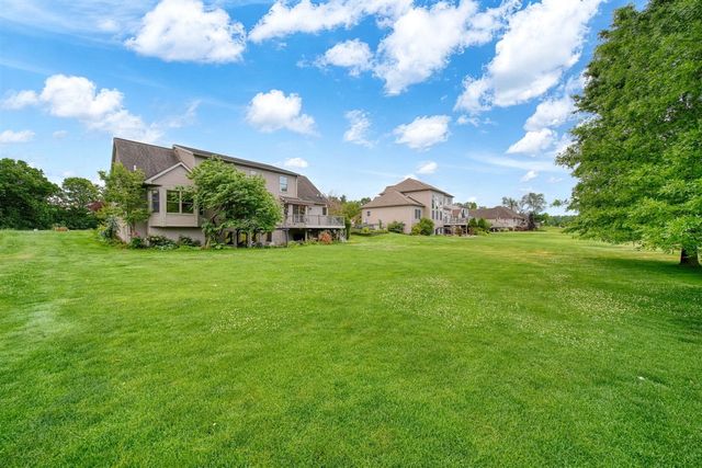 5040 Grande View Lane, Jackson, MI 49201