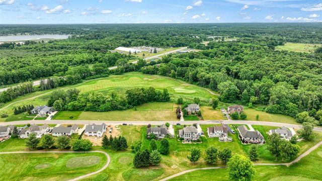5040 Grande View Lane, Jackson, MI 49201