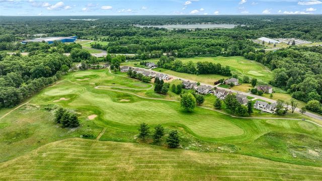5040 Grande View Lane, Jackson, MI 49201