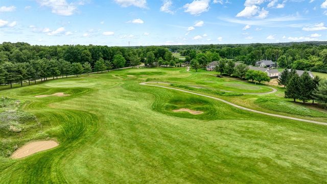 5040 Grande View Lane, Jackson, MI 49201